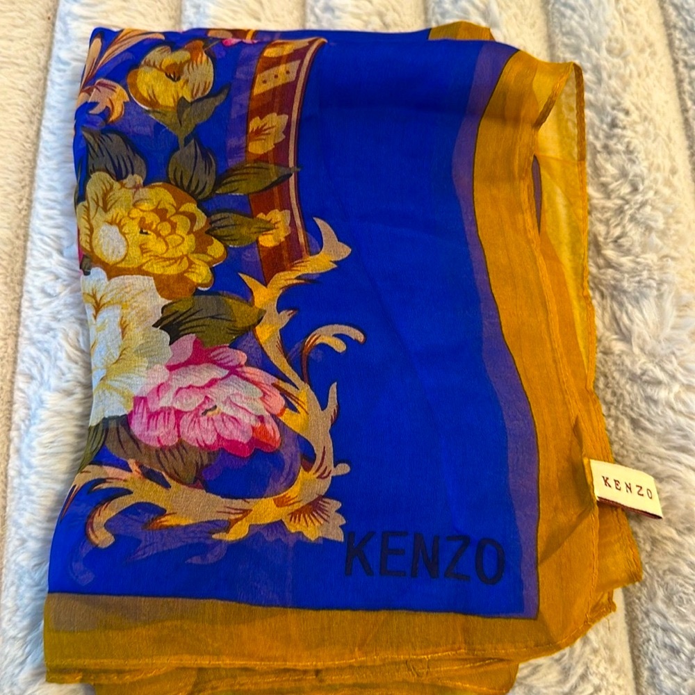 Kenzo Silk Cobalt Blue & Gold Floral Scarf! Great Colors & Design! Made In Italy